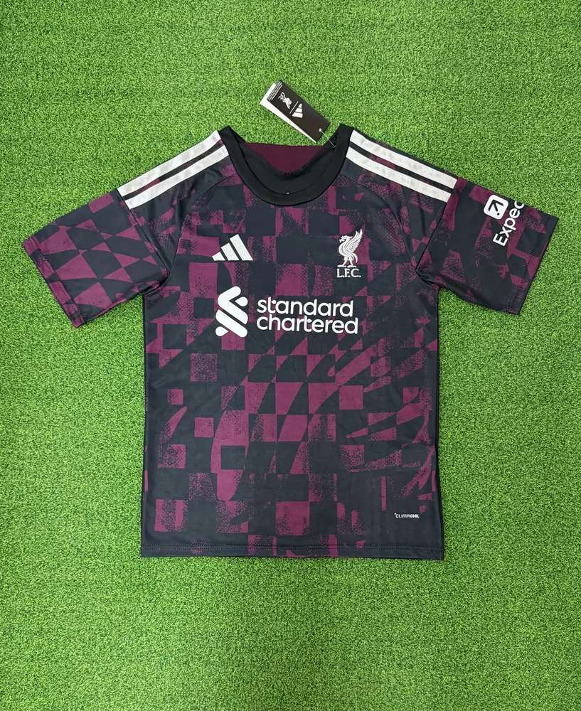 Liverpool 2026-27 Third Trikot — main view