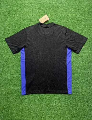 Camisa Barcelona 2025-26 Edição Colaboração (Black Mamba) — view 2