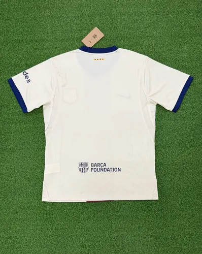 Barcelona 2026-27 Cuarta Camiseta — view 2