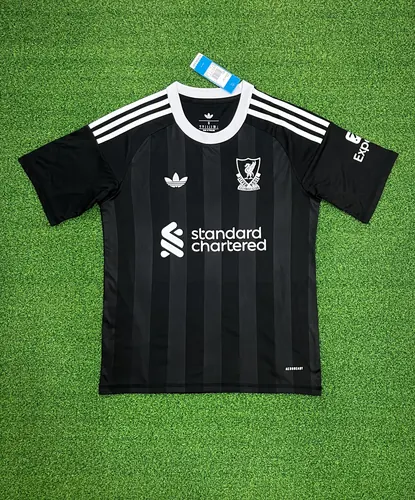 Liverpool 2025-26 Goalkeeper Jersey