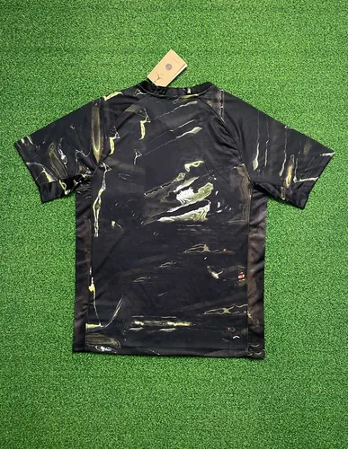 Paris Saint-Germain Fünftes Trikot — view 2