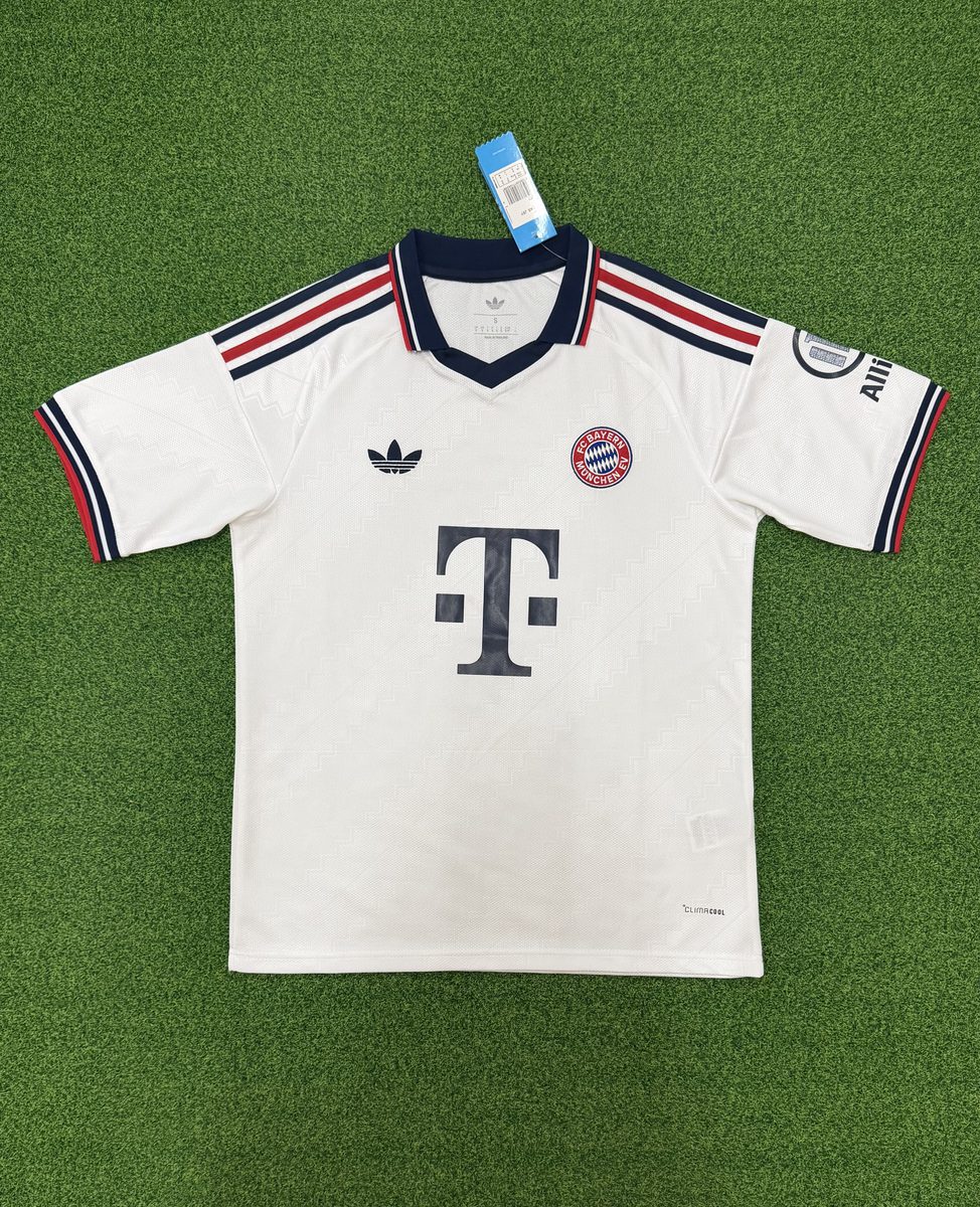Bayern Munich 2026-27 Away Jersey