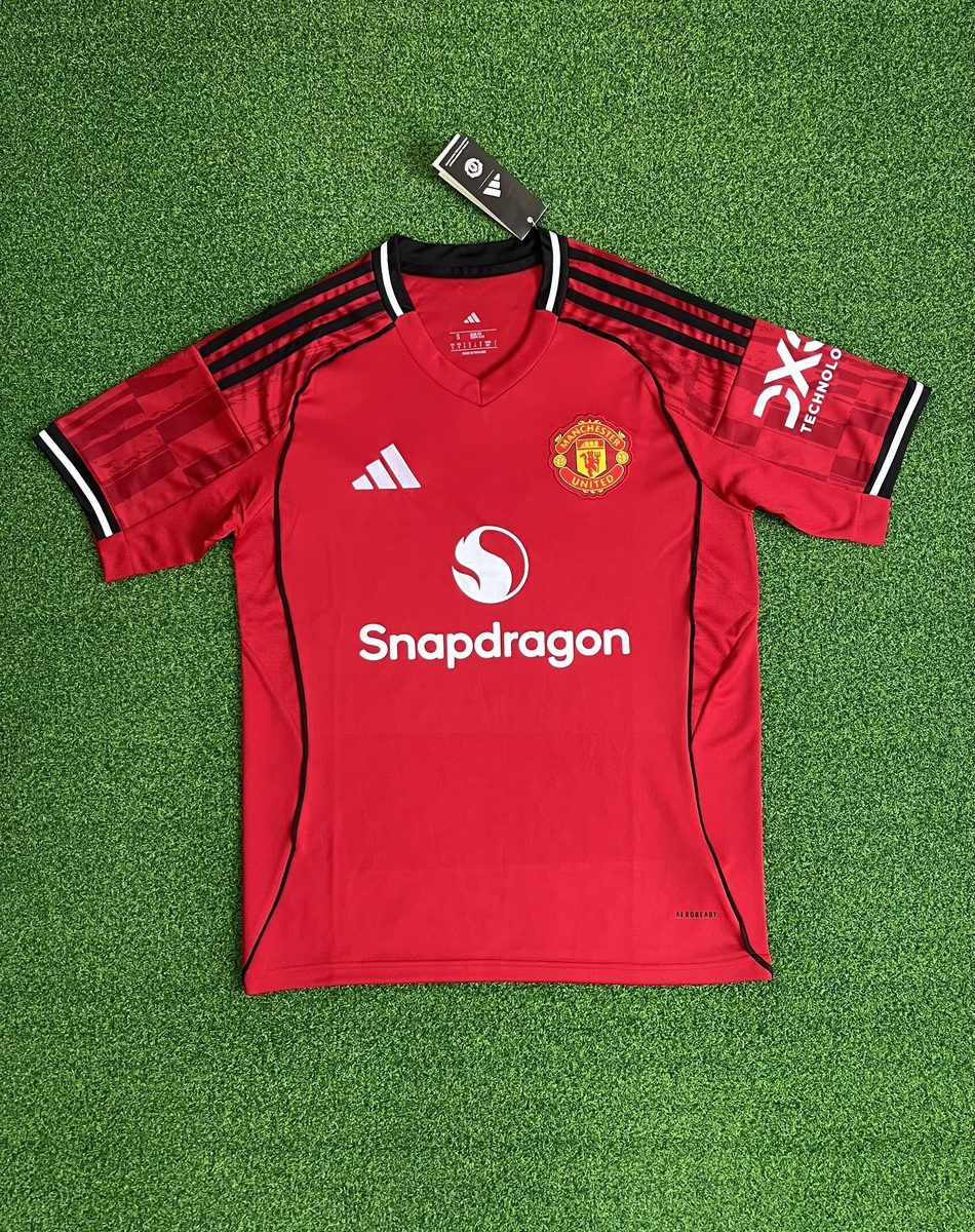 Manchester United 2025-26 Home Jersey
