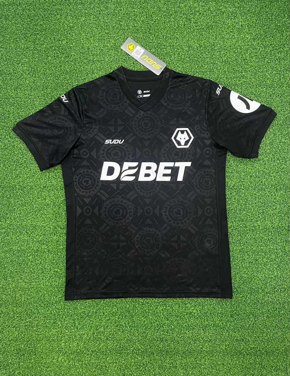 Wolverhampton Wanderers 2025-26 Goalkeeper Jersey